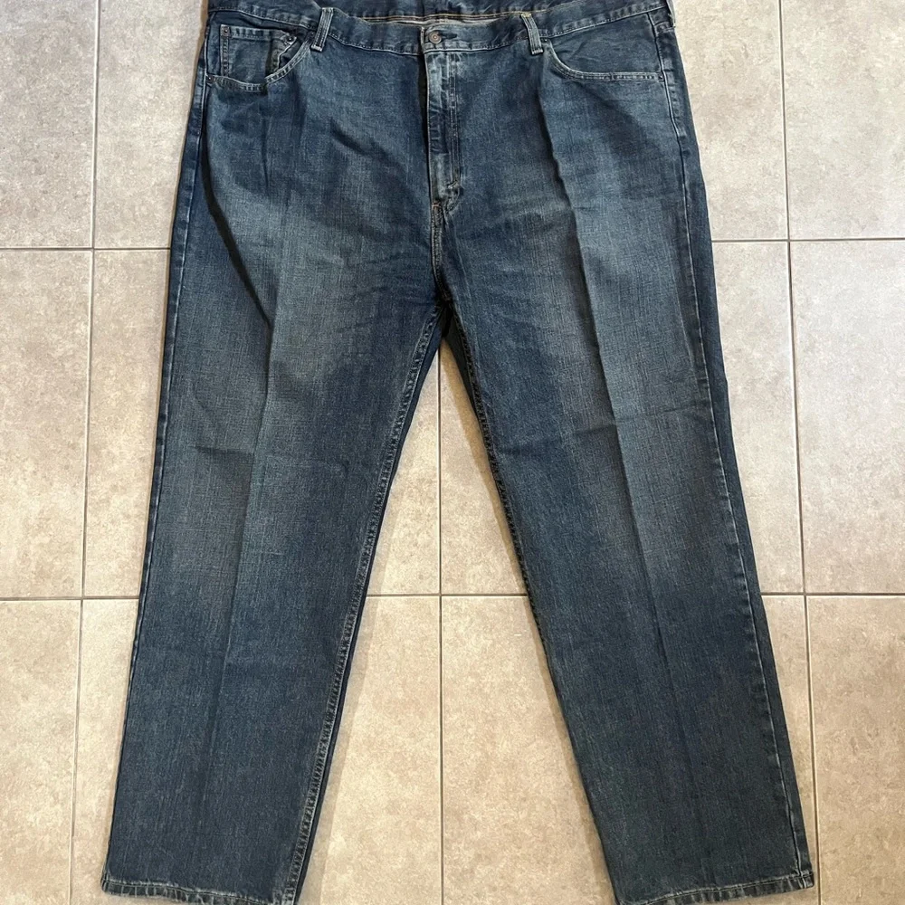 Levi’s 559 Blue Denim Jeans Men Straight Leg W48 L32 Excellent Condition